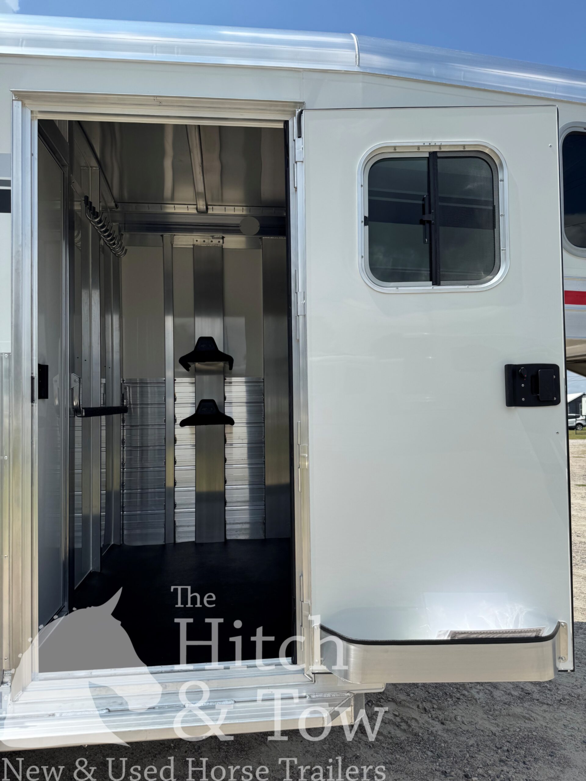 2027 4 STAR 2+1 GOOSENECK!! $52,900