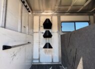 2010 SUNDOWNER 2 HORSE GOOSENECK w/ SIDE RAMP and DRESSING ROOM! $16,900