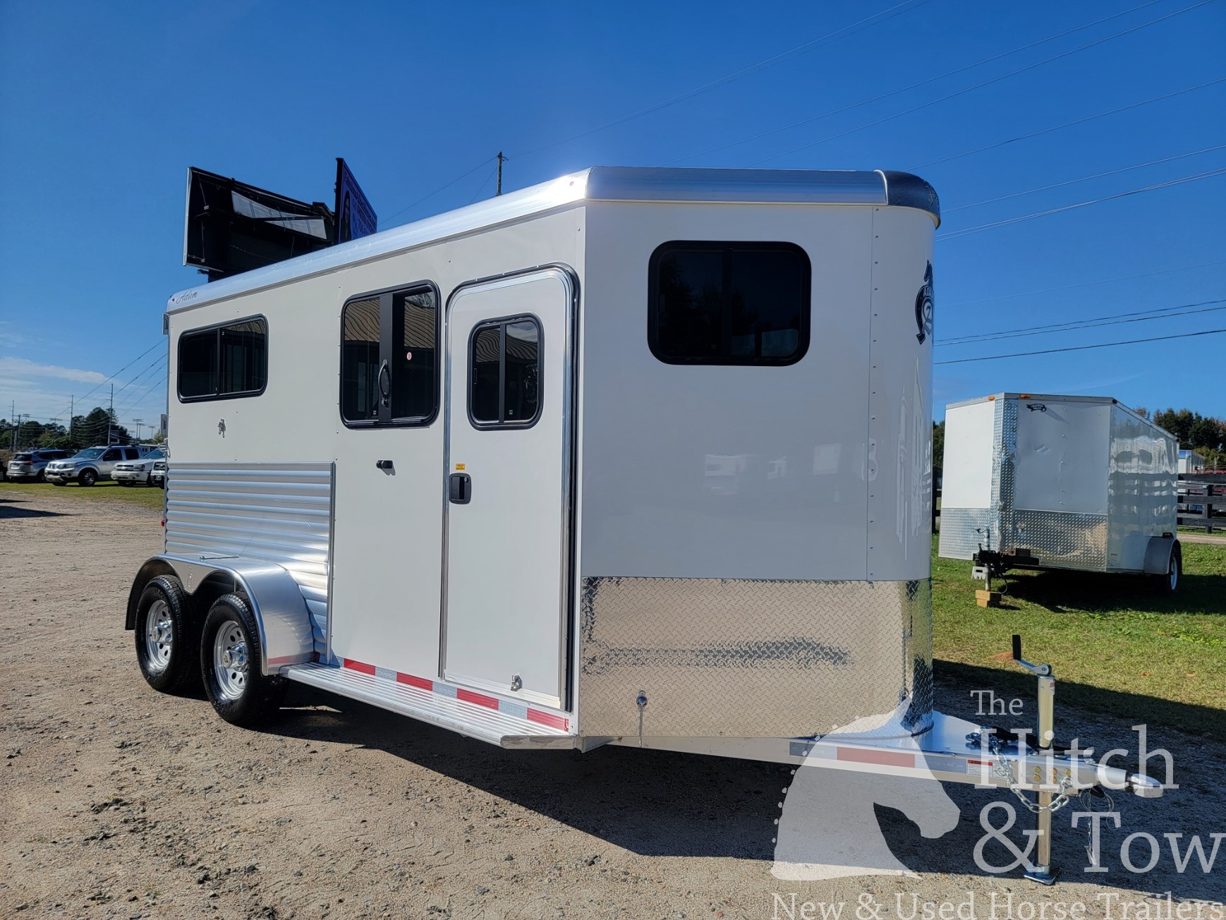 2027 ADAM 2 HORSE BUMPER PULL W/ MANGERS $21,900