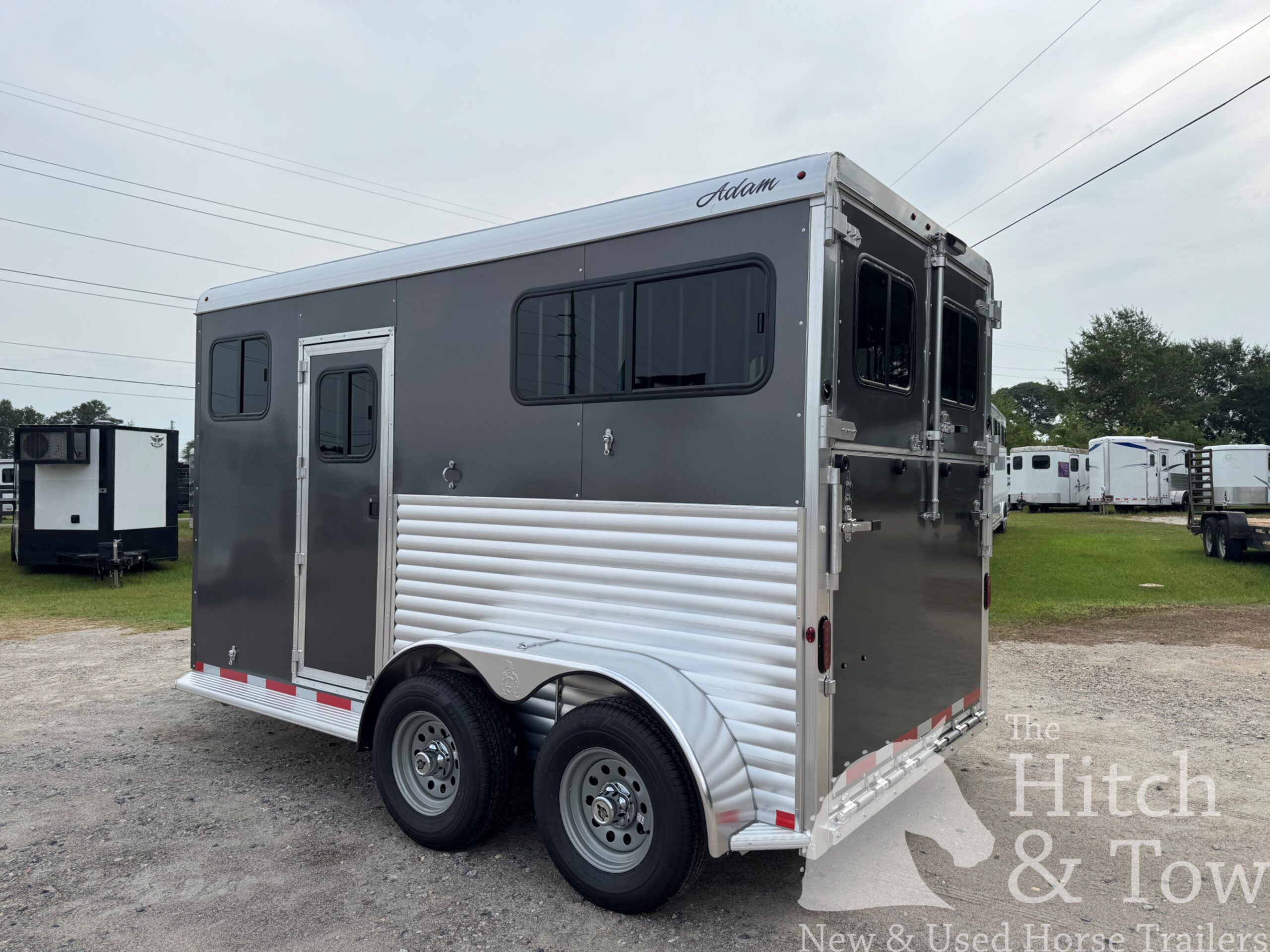 2027 ADAM 2 HORSE BUMPER PULL W/ DRESSING ROOM! $20,900