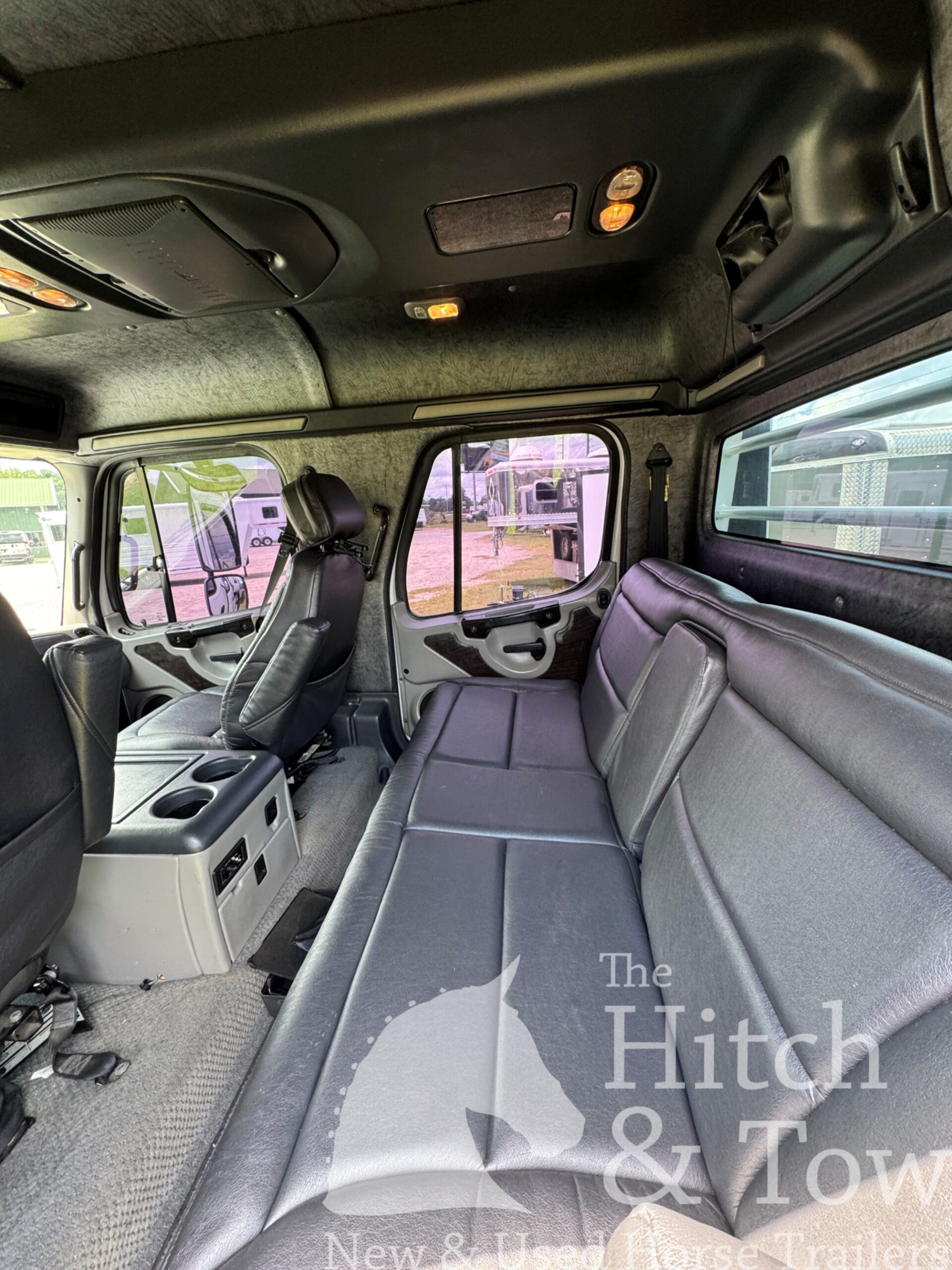 2017 ADAM 9 HORSE GOOSENECK & 2008 FREIGHTLINER TRUCK! $135,000
