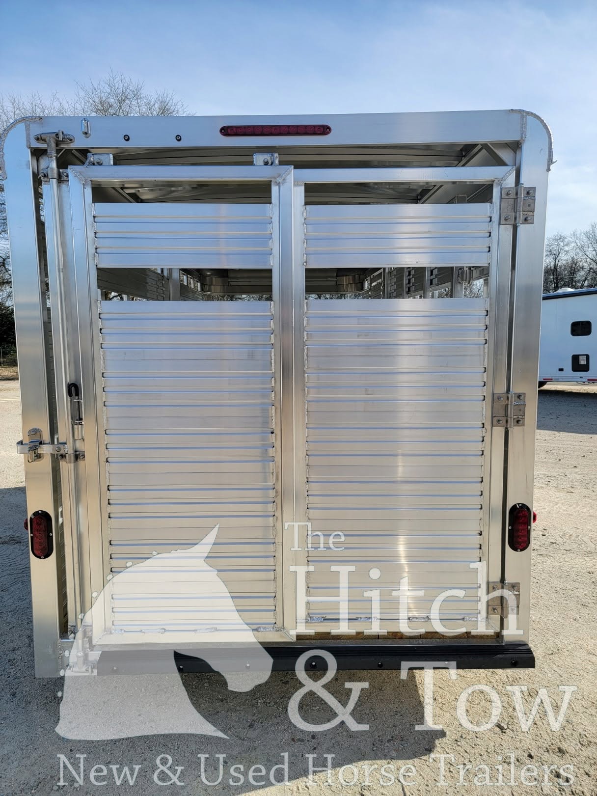 2026 ADAM LIVESTOCK BUMPER PULL W/ ESCAPE DOOR! $14,900