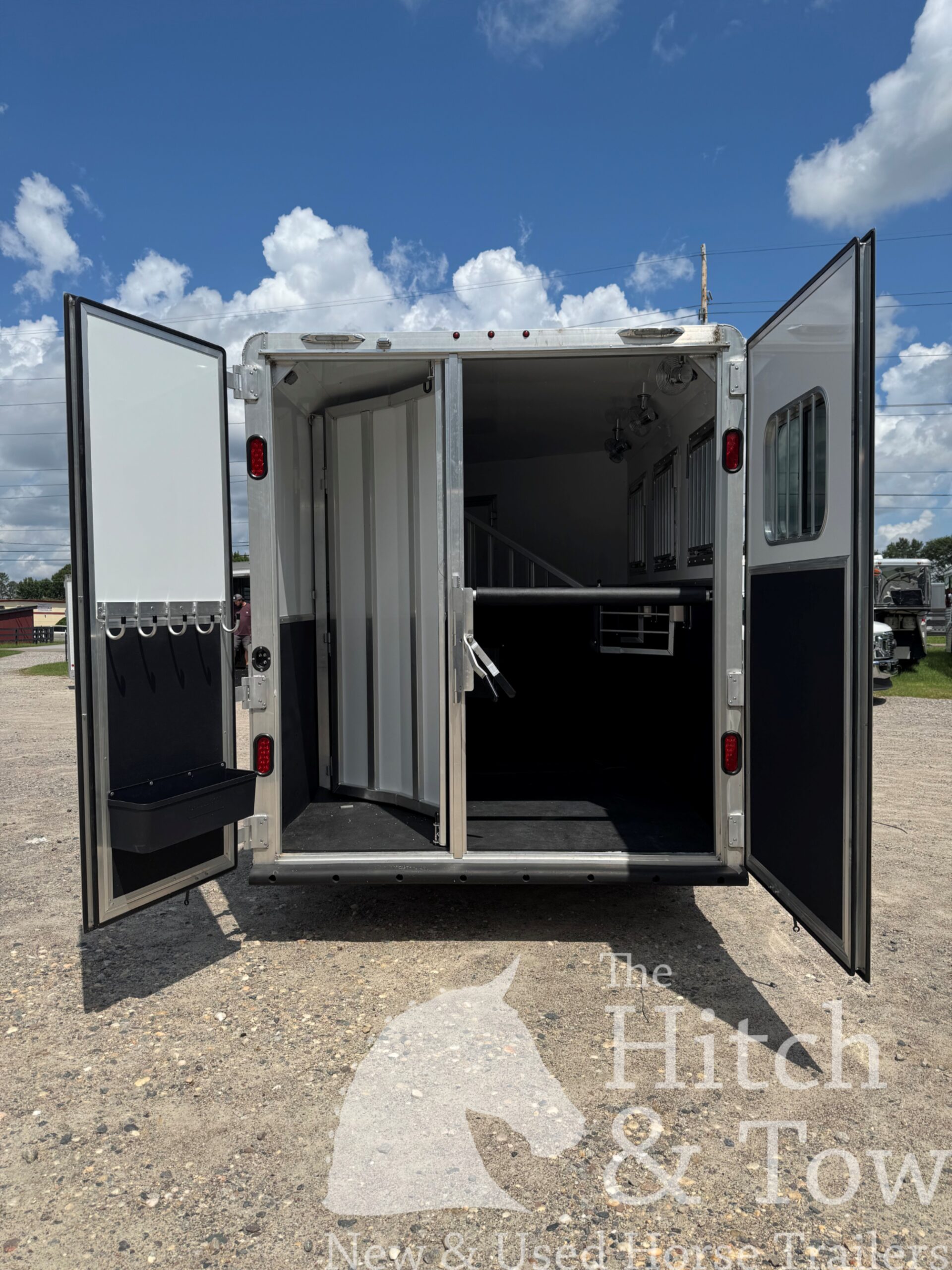 2026 KIEFERBILT 3 HORSE W/ UPGRADES! $35,500