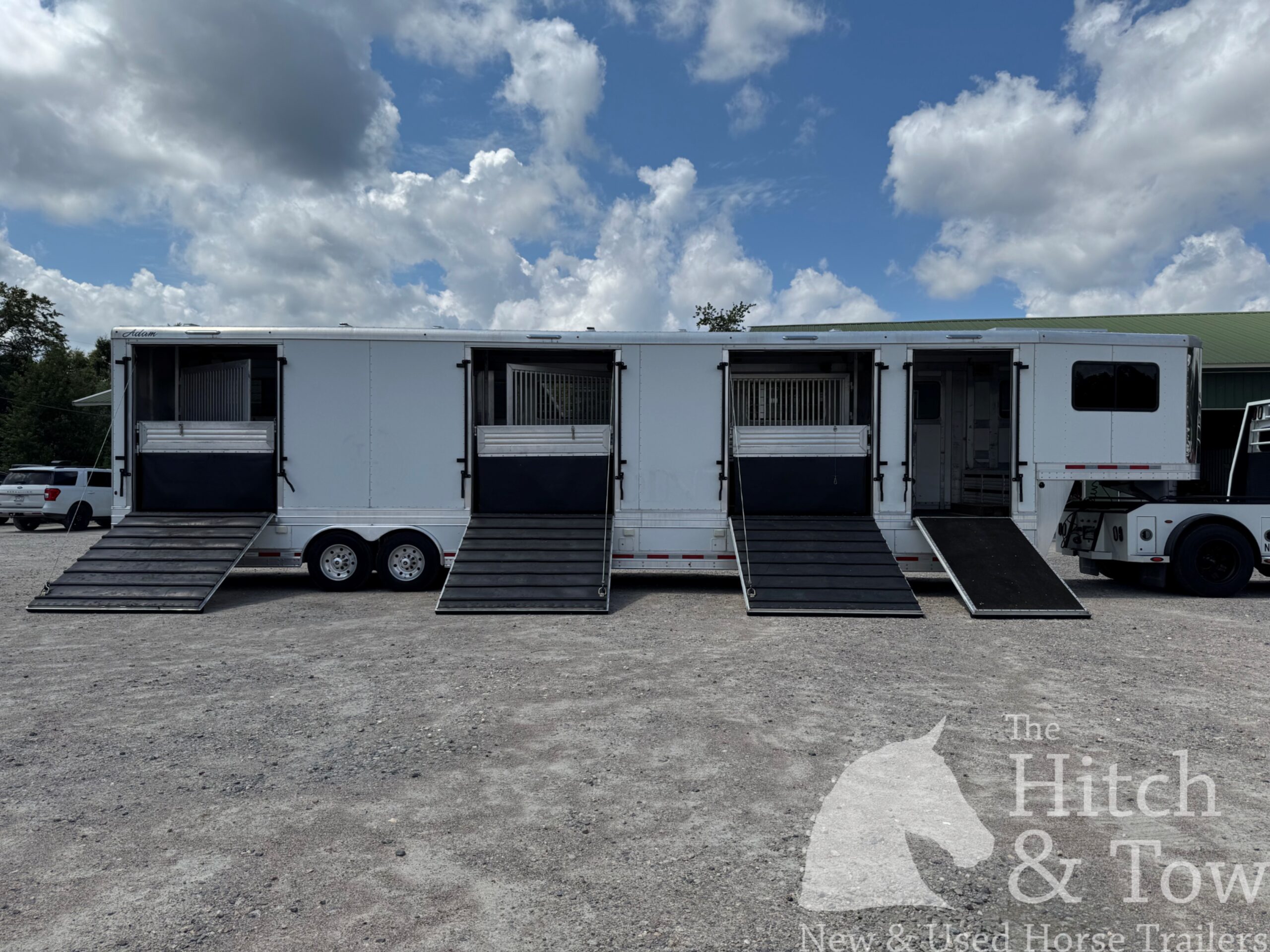 2017 ADAM 9 HORSE GOOSENECK & 2008 FREIGHTLINER TRUCK! $135,000