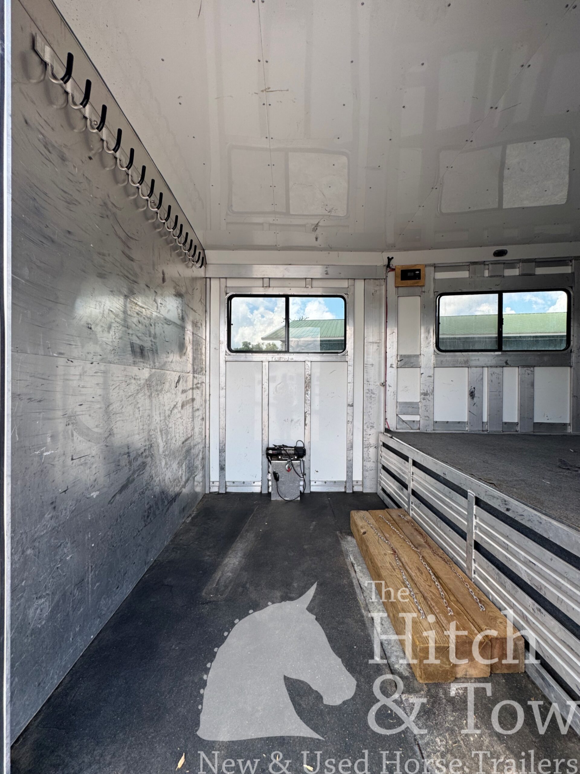 2017 ADAM 9 HORSE GOOSENECK & 2008 FREIGHTLINER TRUCK! $135,000