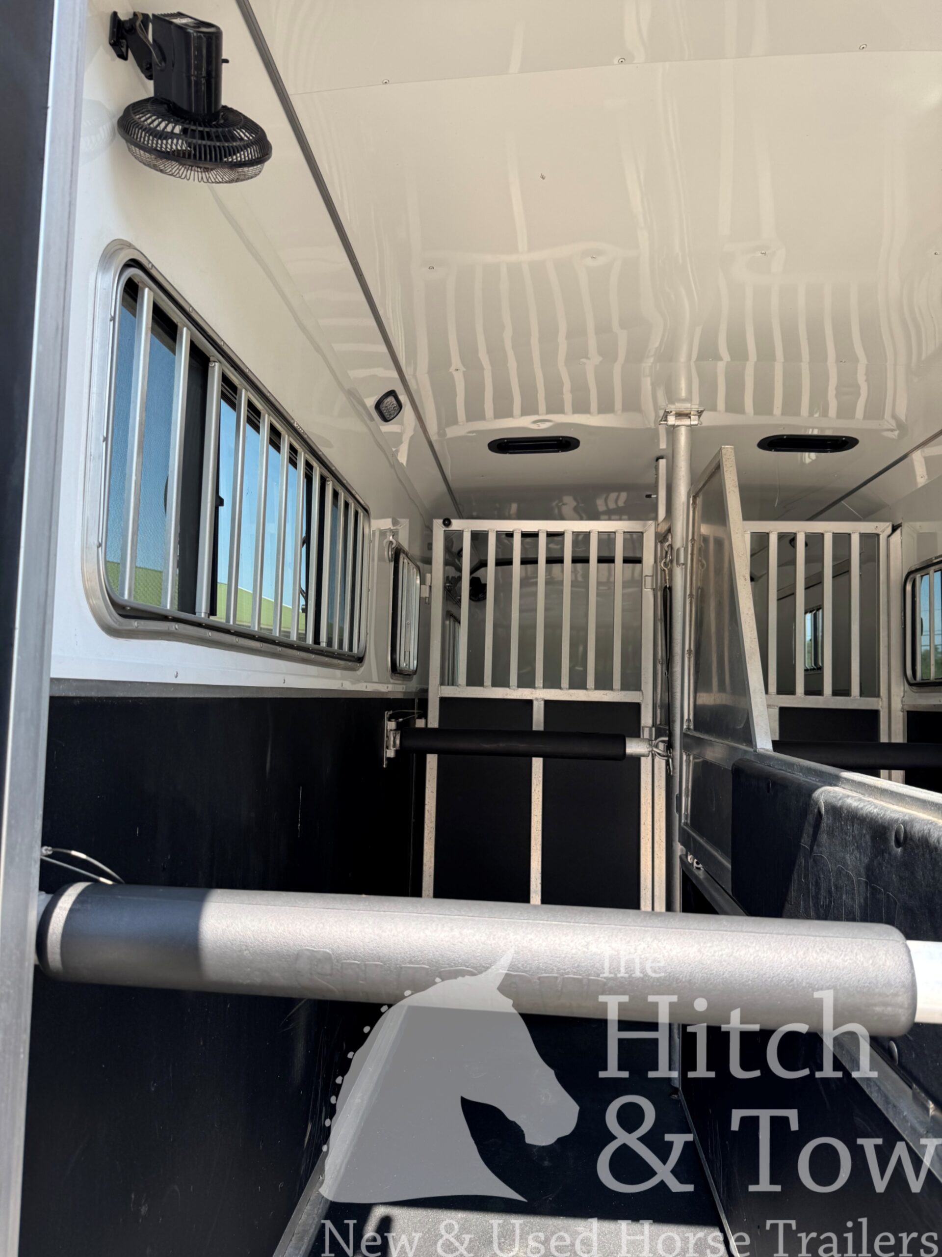 2024 SHADOW PRO SERIES 2+1 GOOSENECK $38,500