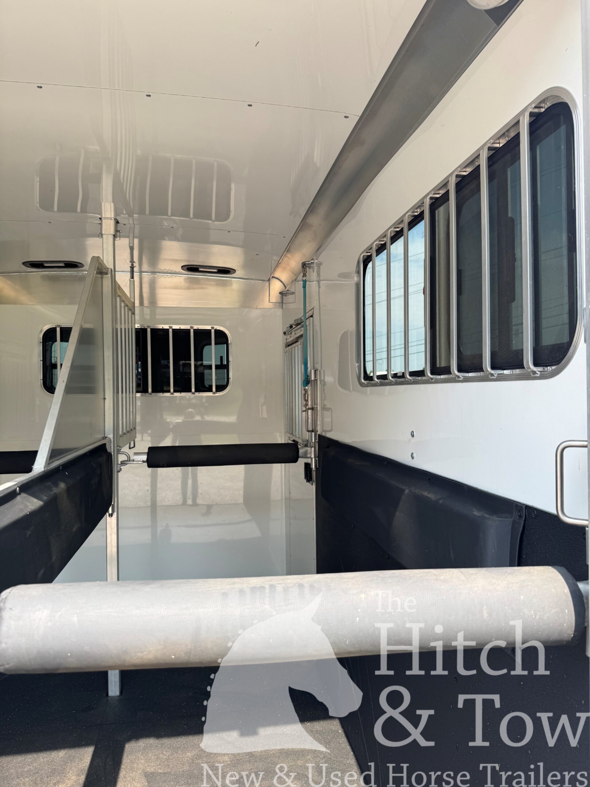 2020 ADAM 2 HORSE BUMPER PULL W/ DRESSING ROOM & UPGRADES!! $16,900