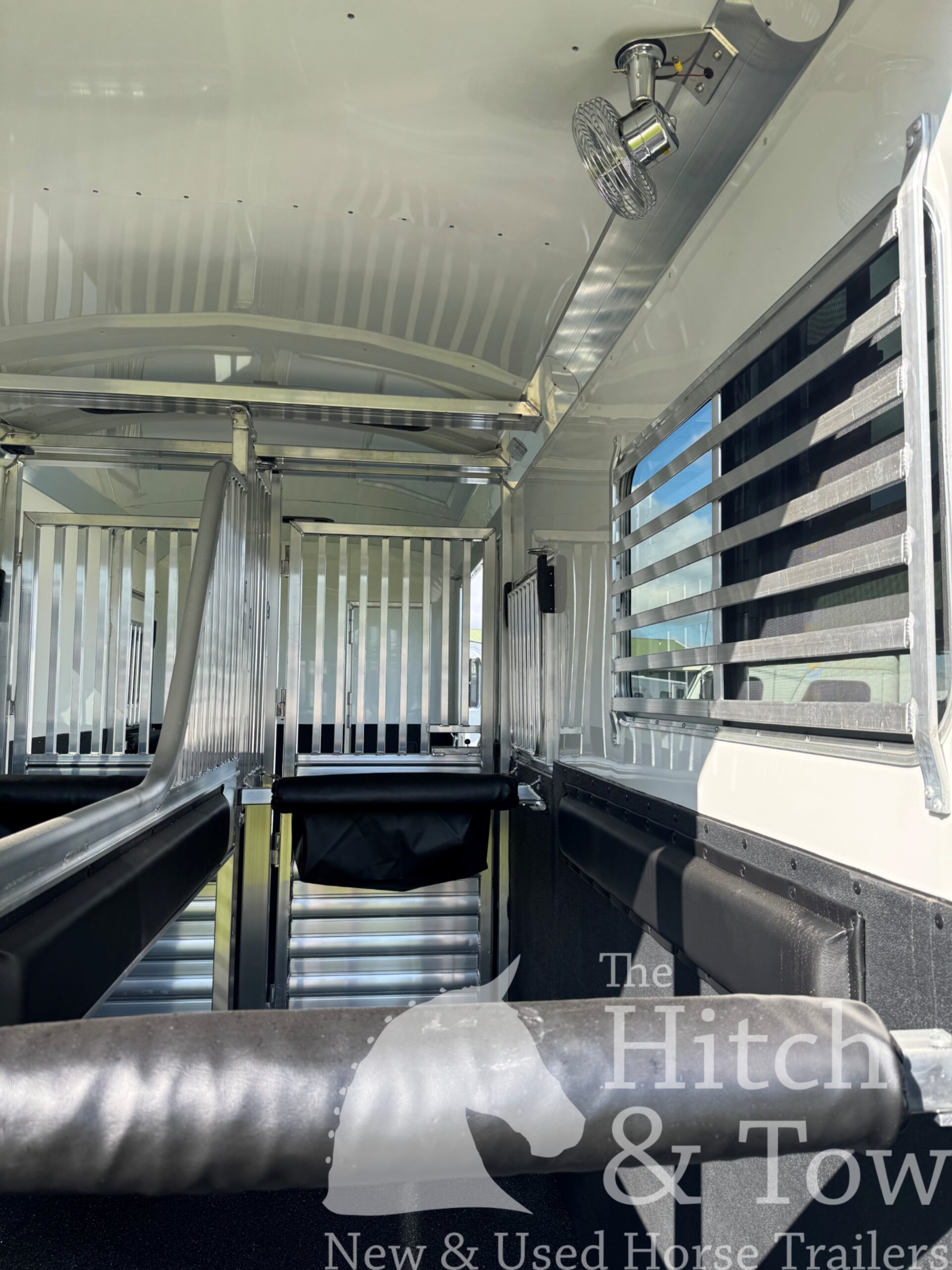 2027 4 STAR 2+1 W/ ROLLING DIVIDER, WERM, 5′ DRESSING ROOM & MORE!! $68,900