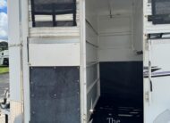 2015 BEE 2 HORSE STRAIGHT LOAD BUMPER PULL STOCK COMBO TRAILER $7,500