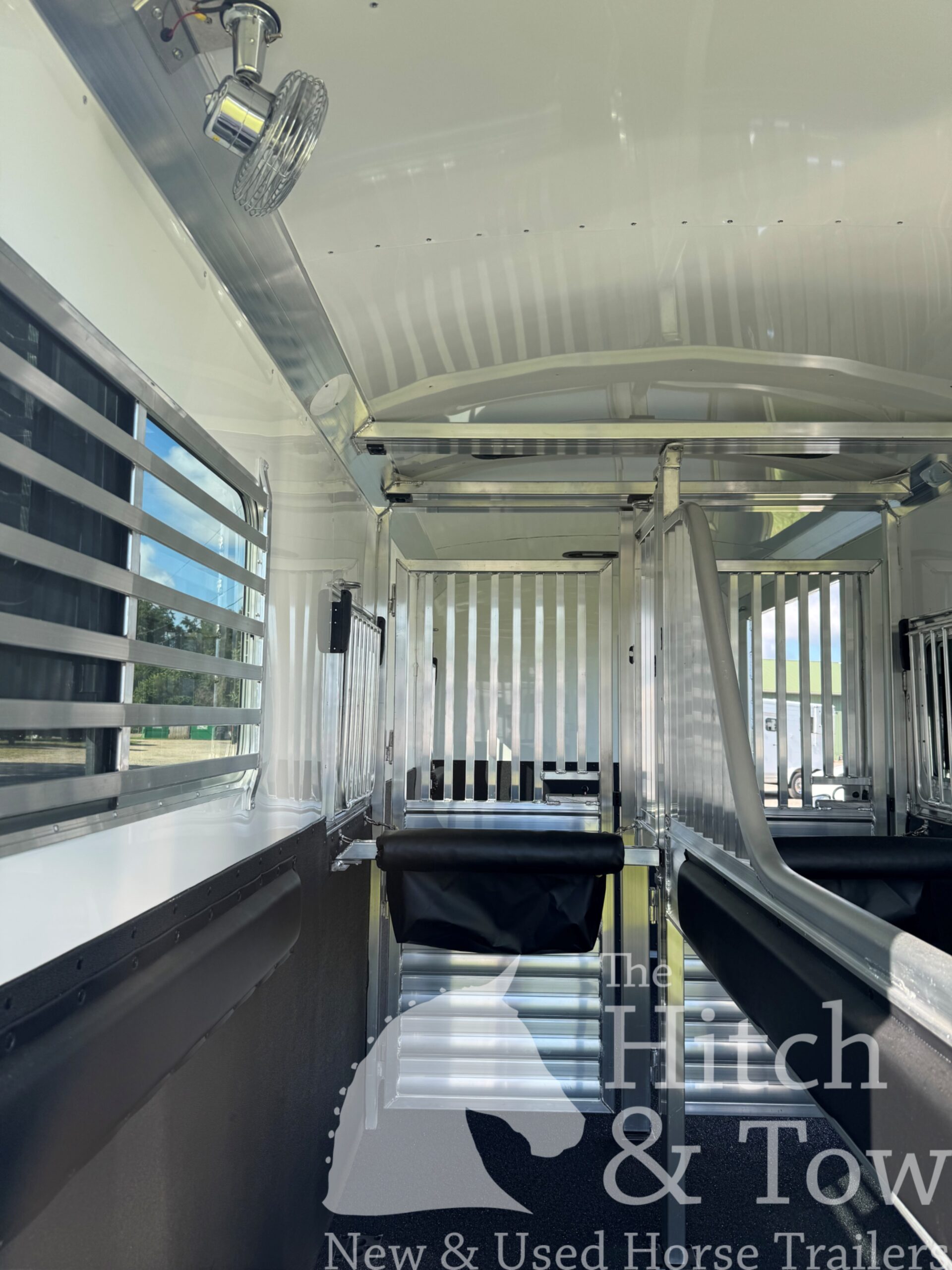 2027 4 STAR 2+1 W/ ROLLING DIVIDER, WERM, 5′ DRESSING ROOM & MORE!! $68,900
