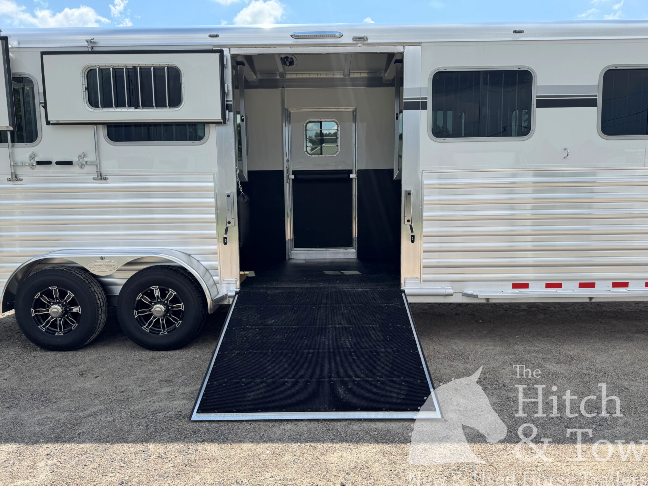 2027 4 STAR 4 HORSE HEAD TO HEAD W/ MANY UPGRADES!!! $76,500