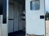 2021 4 STAR 2 HORSE STRAIGHT LOAD BUMPER PULL! $29,500