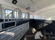 2011 HOMESTEADER 3 HORSE SLANT BUMPER PULL W/ DRESSING ROOM $12,900