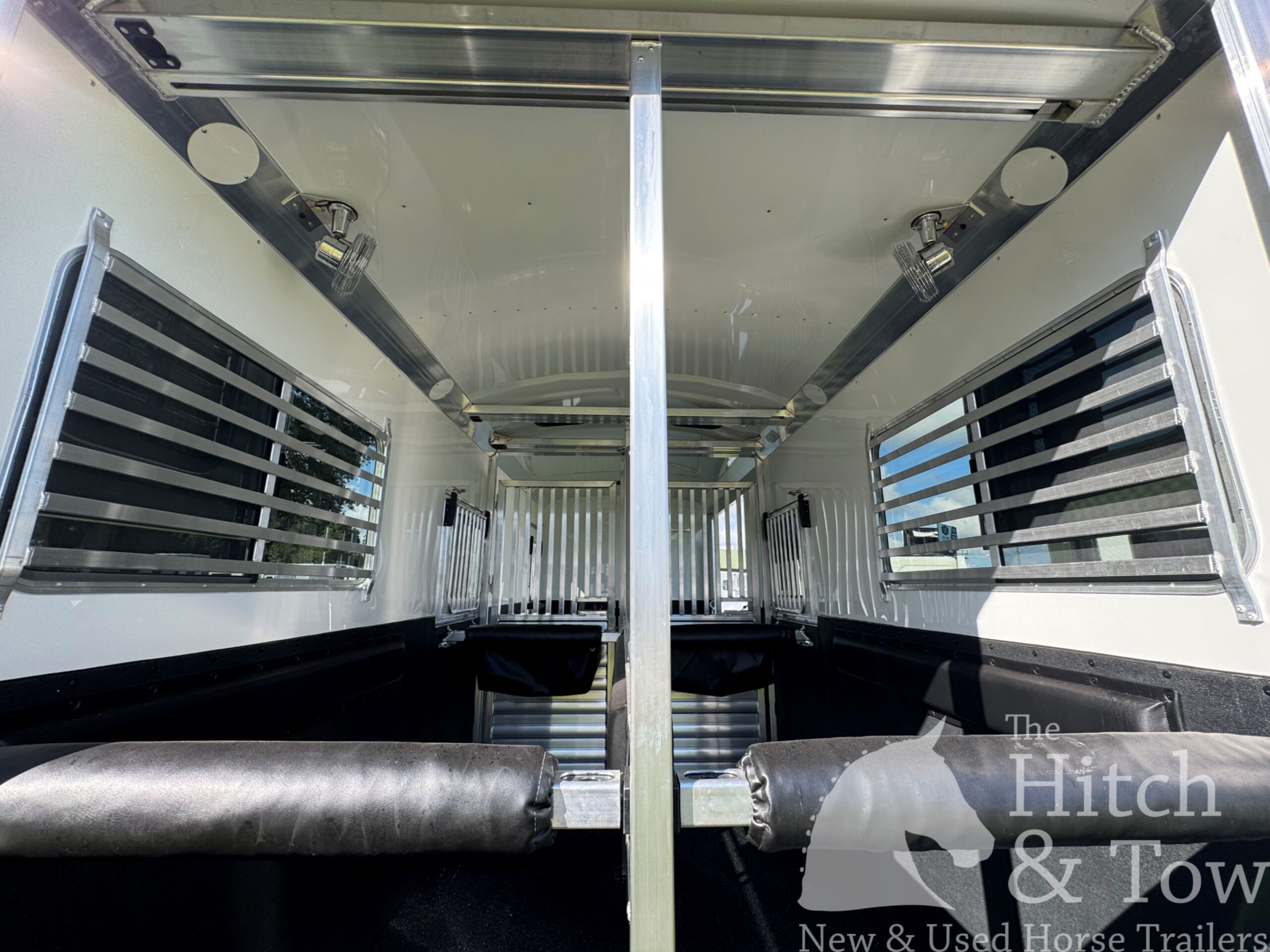 2027 4 STAR 2+1 W/ ROLLING DIVIDER, WERM, 5′ DRESSING ROOM & MORE!! $68,900