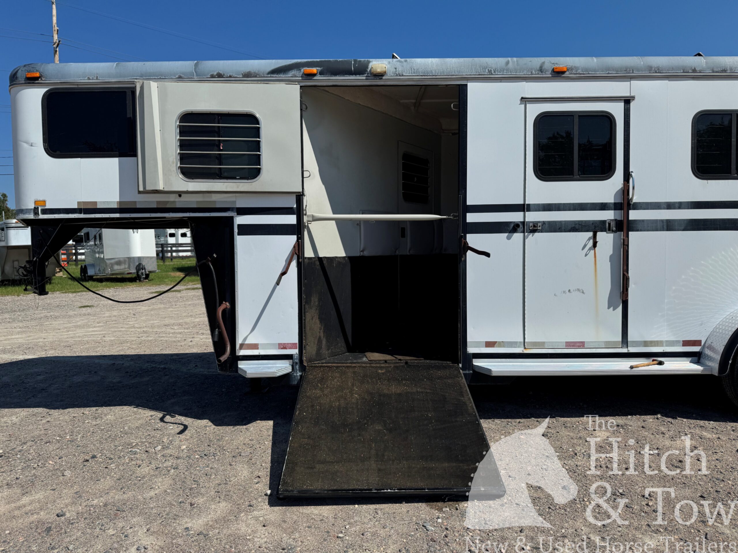2005 EQUISPIRIT 3 HORSE SAFELOAD GOOSENECK $13,900