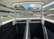 2015 BEE 2 HORSE STRAIGHT LOAD BUMPER PULL STOCK COMBO TRAILER $7,500