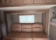 2022 SHADOW 3 HORSE SLANT LOAD LIVING QUARTERS TRAILER W/ UPGRADES & SLIDE OUT! $54,000