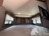 2022 SHADOW 3 HORSE SLANT LOAD LIVING QUARTERS TRAILER W/ UPGRADES & SLIDE OUT! $54,000