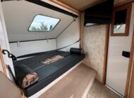 2008 LAKOTA 2 HORSE BUMPER PULL WITH 7′ LIVING QUARTERS $29,900
