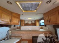 2006 SILVERLITE 3 HORSE GOOSENECK WITH 10′ LIVING QUARTERS $30,000