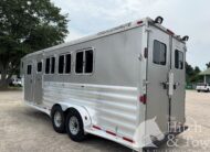 2007 FEATHERLITE 4 HORSE SLANT GOOSENECK HORSE TRAILER $17,500.