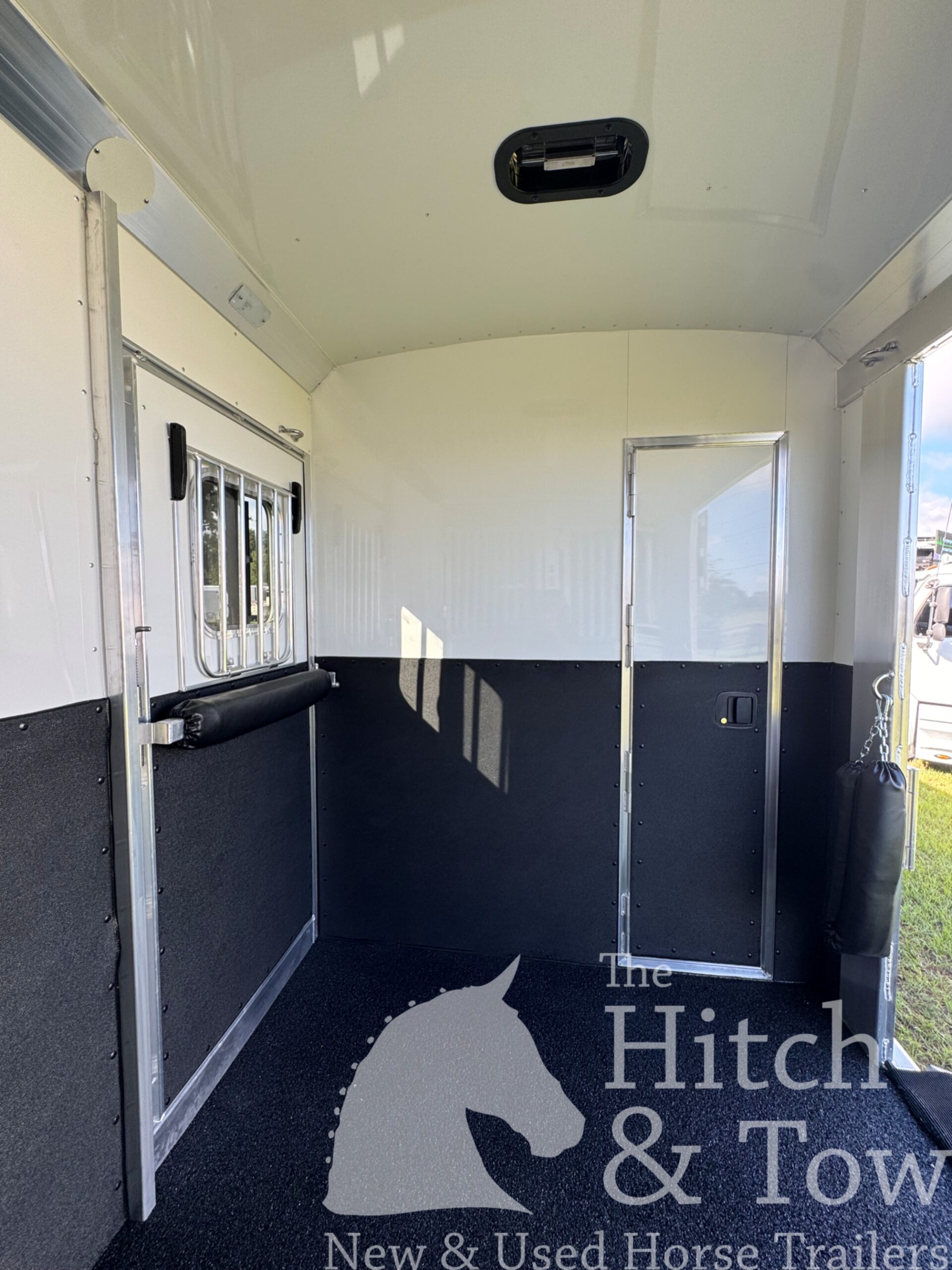 2027 4 STAR 2+1 W/ ROLLING DIVIDER, WERM, 5′ DRESSING ROOM & MORE!! $68,900