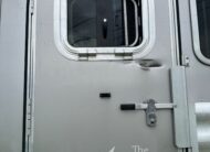 2007 FEATHERLITE 4 HORSE SLANT GOOSENECK HORSE TRAILER $17,500.