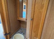 2007 JAMCO 2 HORSE STRAIGHT LOAD GOOSENECK WITH 9′ LQ! $37,500