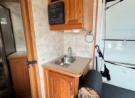 2008 LAKOTA 2 HORSE BUMPER PULL WITH 7′ LIVING QUARTERS $29,900
