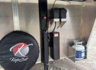 2026 KIEFERBILT LIGHTLY USED 3 HORSE W/ WEEKENDER! $43,500