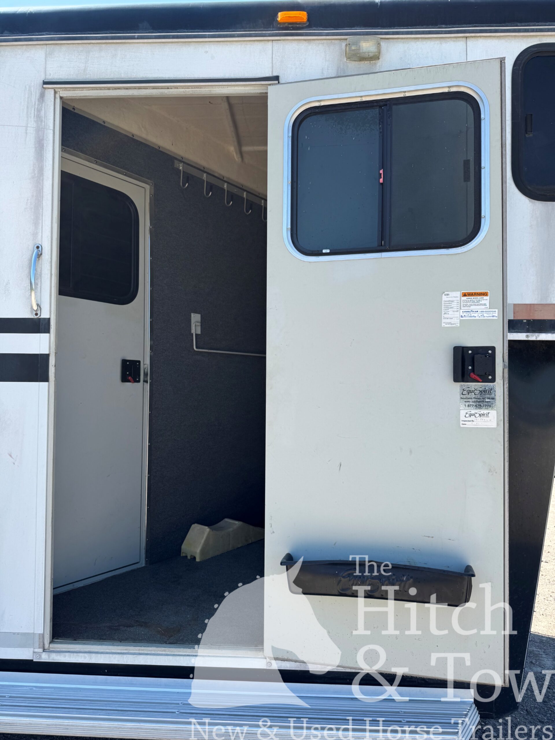 2005 EQUISPIRIT 3 HORSE SAFELOAD GOOSENECK $13,900