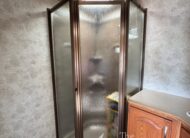 2008 LAKOTA 2 HORSE BUMPER PULL WITH 7′ LIVING QUARTERS $29,900