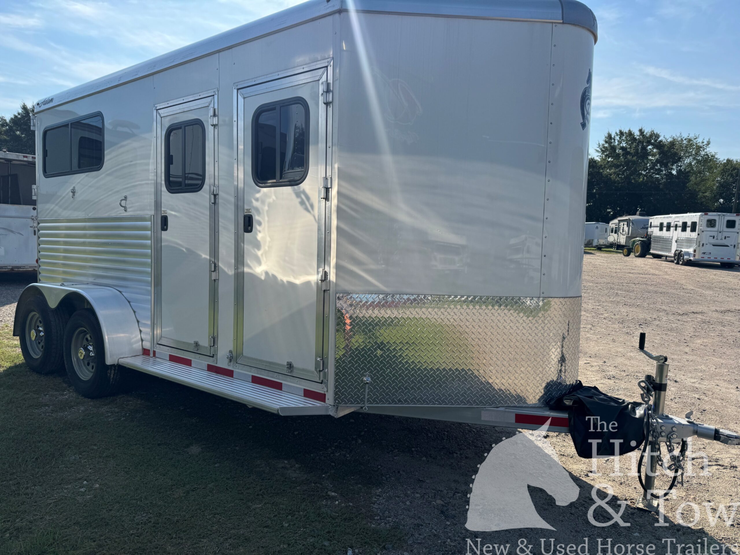 2025 ADAM 2 HORSE BUMPER PULL W/ DRESSING ROOM & UPGRADES!! $18,500