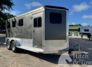 2011 HOMESTEADER 3 HORSE SLANT BUMPER PULL W/ DRESSING ROOM $12,900
