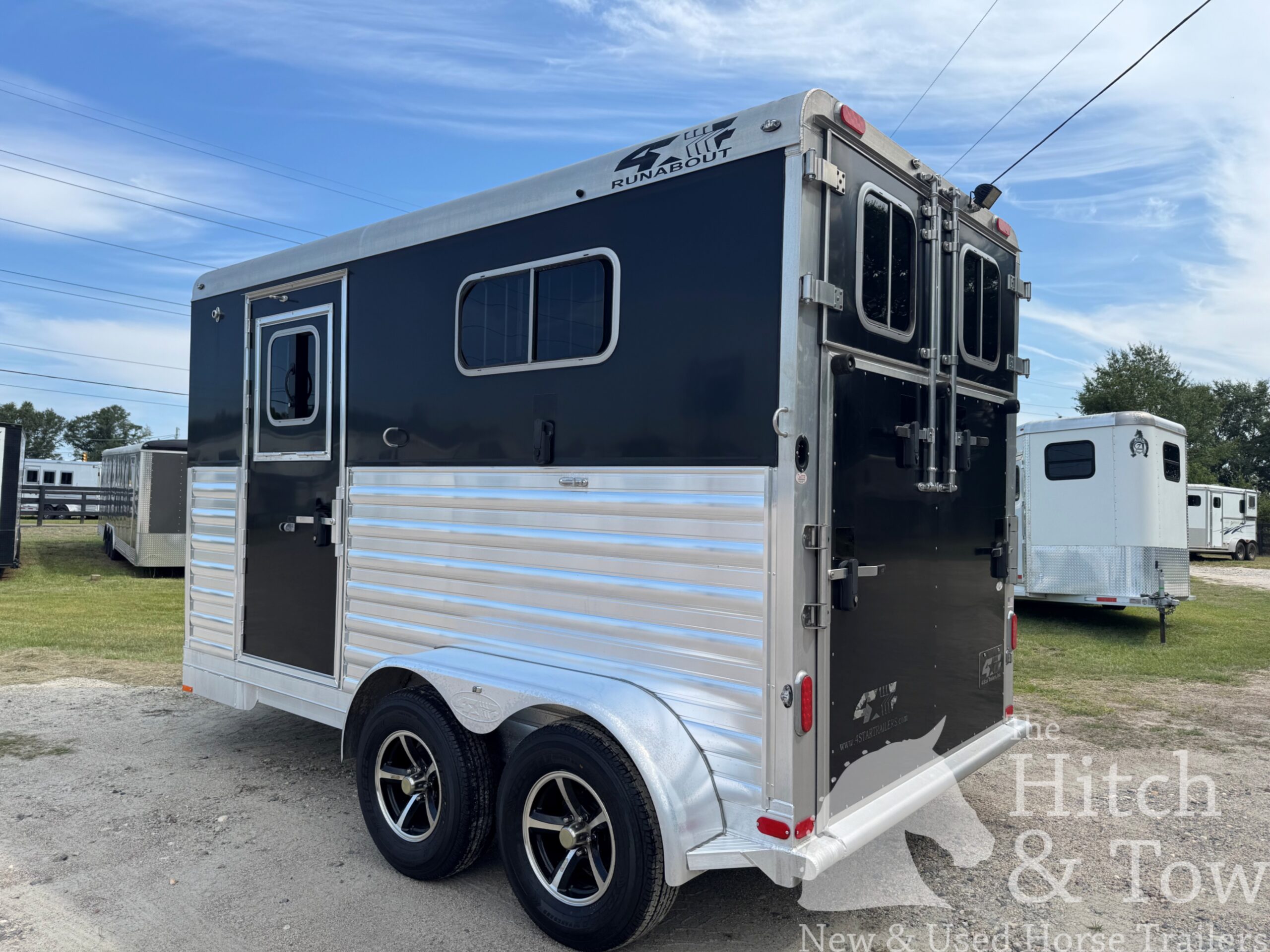2021 4 STAR 2 HORSE STRAIGHT LOAD BUMPER PULL! $29,500