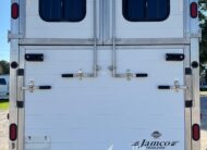 2007 JAMCO 2 HORSE STRAIGHT LOAD GOOSENECK WITH 9′ LQ! $37,500
