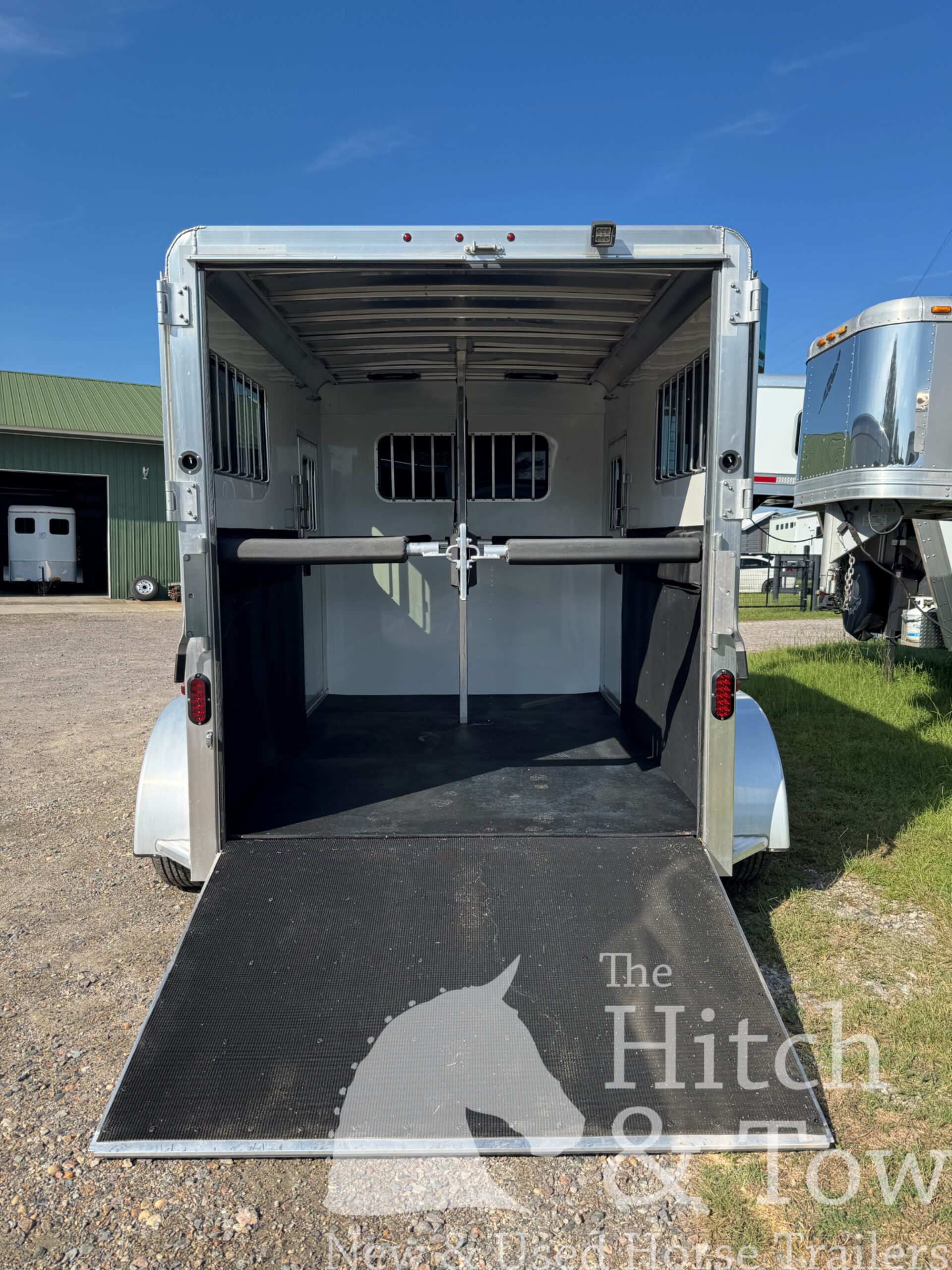2025 ADAM 2 HORSE BUMPER PULL W/ DRESSING ROOM & UPGRADES!! $18,500