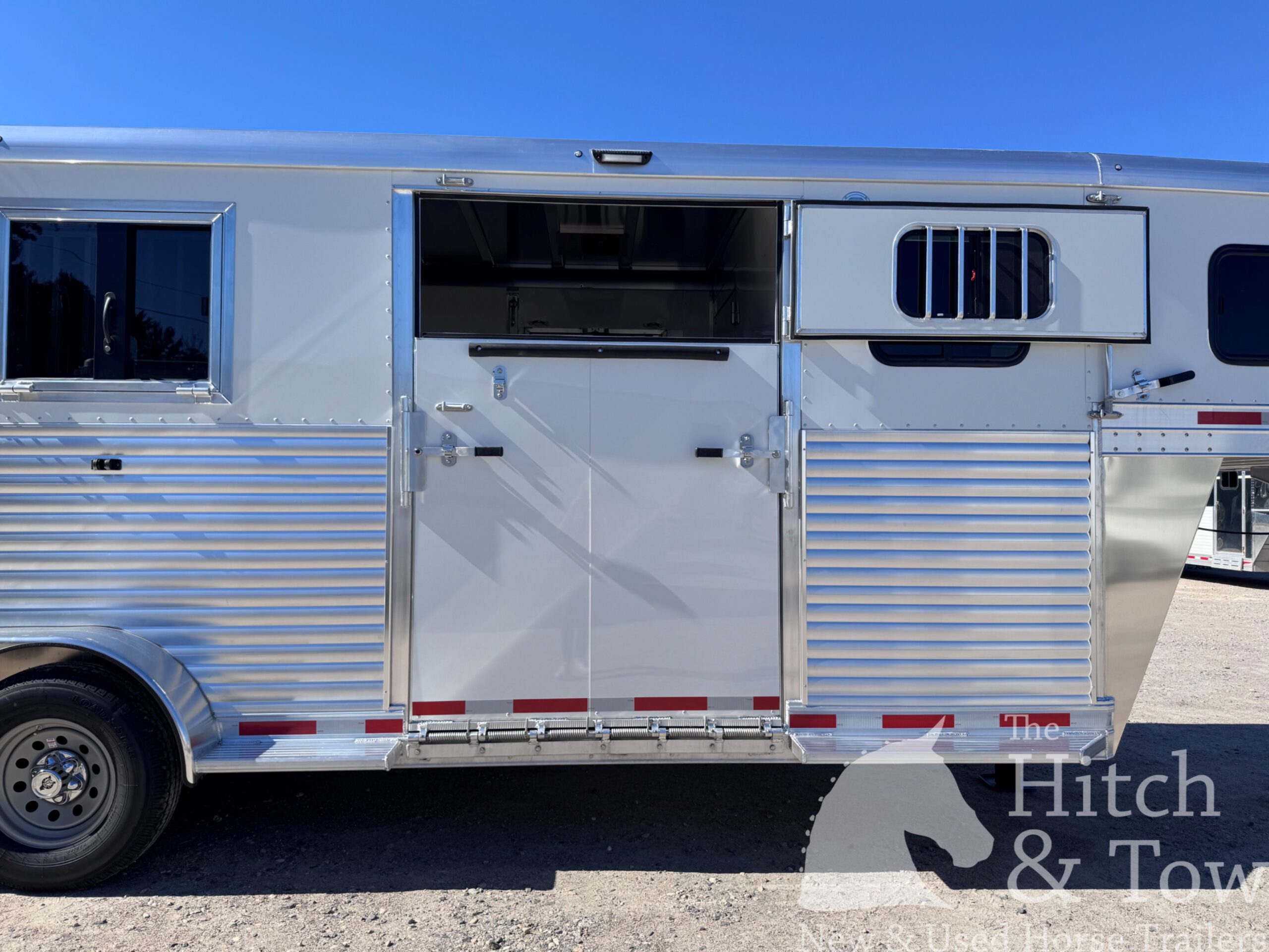2027 ADAM PRO-CLASSIC 2+1 GOOSENECK! $53,900