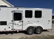 SLIGHTLY USED! 2025 DIXIE STAR 3 HORSE SLAT LOAD LIVING QUARTERS TRAILER! $44,000
