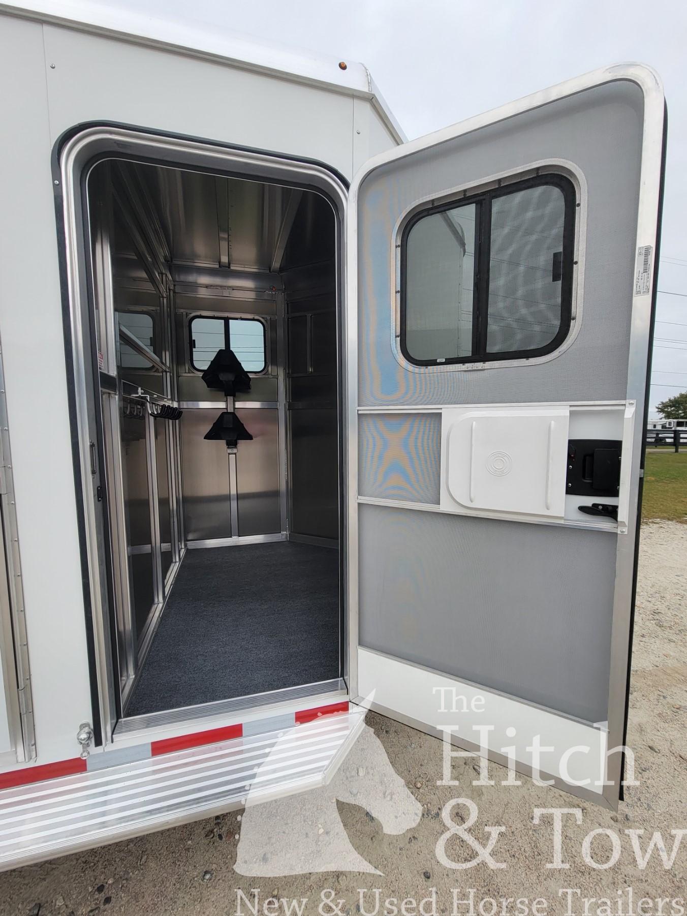 2026 ADAM 2 HORSE BUMPER PULL W/ DRESSING ROOM! $19,000