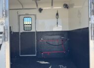 2009 GORE 2 HORSE GOOSENECK W/ SIDE RAMP, HYDRAULIC JACK, ETC! $19,900