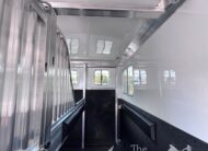 LIGHTLY USED~ 2026 4 STAR 2 HORSE STRAIGHT LOAD BUMPER PULL W/ SIDE RAMP! $42,900