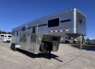 2027 4 STAR 2+1 W/ ROLLING DIVIDER, WERM, 5′ DRESSING ROOM & MORE!! $75,900