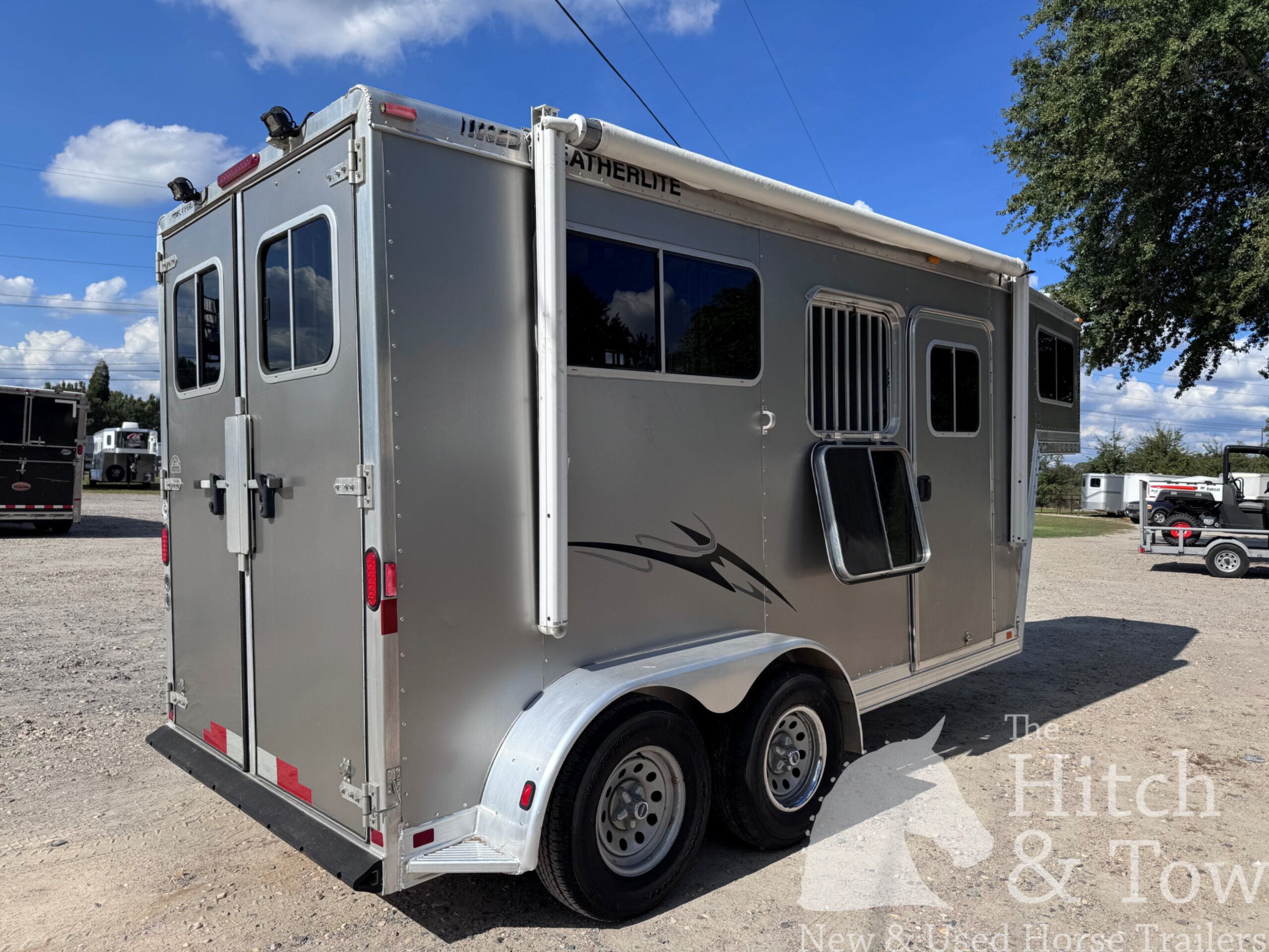 2007 FEATHERLITE 2 HORSE GOOSENECK $12,500