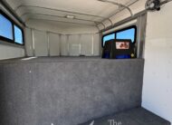 2009 GORE 2 HORSE GOOSENECK W/ SIDE RAMP, HYDRAULIC JACK, ETC! $19,900