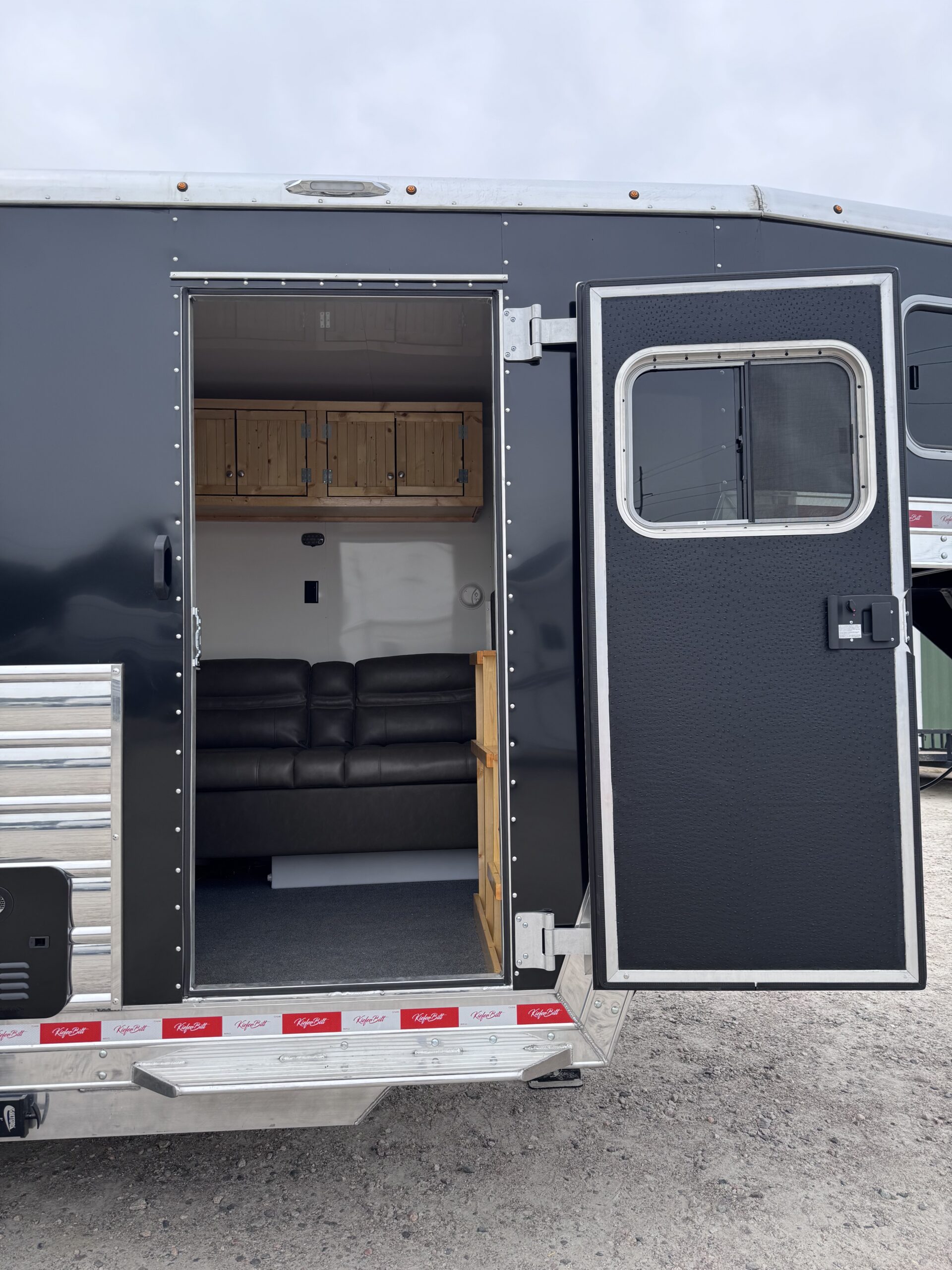 2027 KieferBilt Trailers 2+1 GOOSENECK W/ WEEKENDER & UPGRADES! $75,900