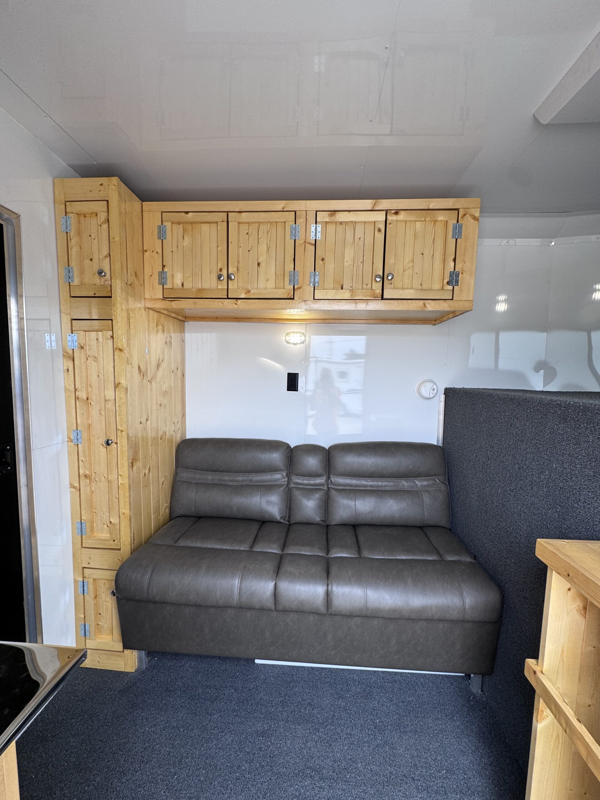 2027 KieferBilt Trailers 2+1 GOOSENECK W/ WEEKENDER & UPGRADES! $75,900