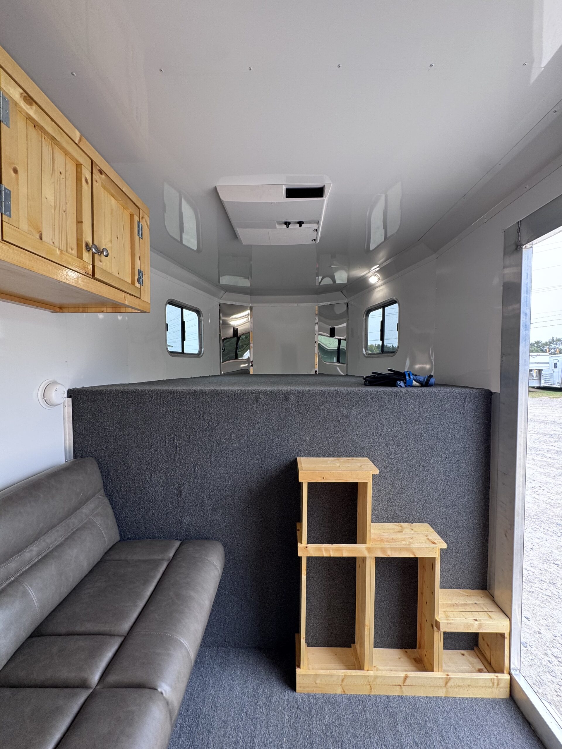 2027 KieferBilt Trailers 2+1 GOOSENECK W/ WEEKENDER & UPGRADES! $75,900
