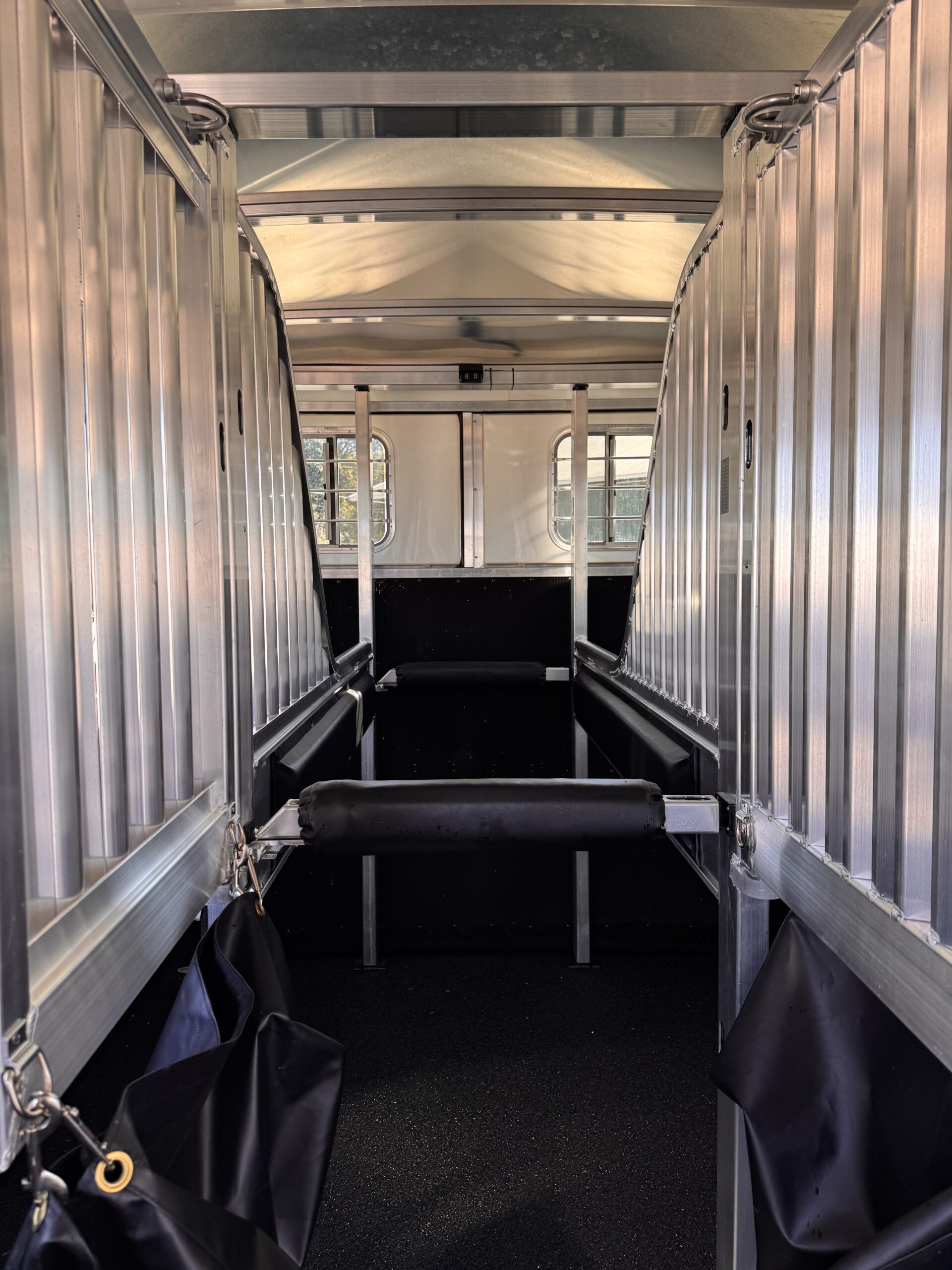 2023 4 STAR 6/7 HORSE HEAD TO HEAD W/ UPGRADES $107,900