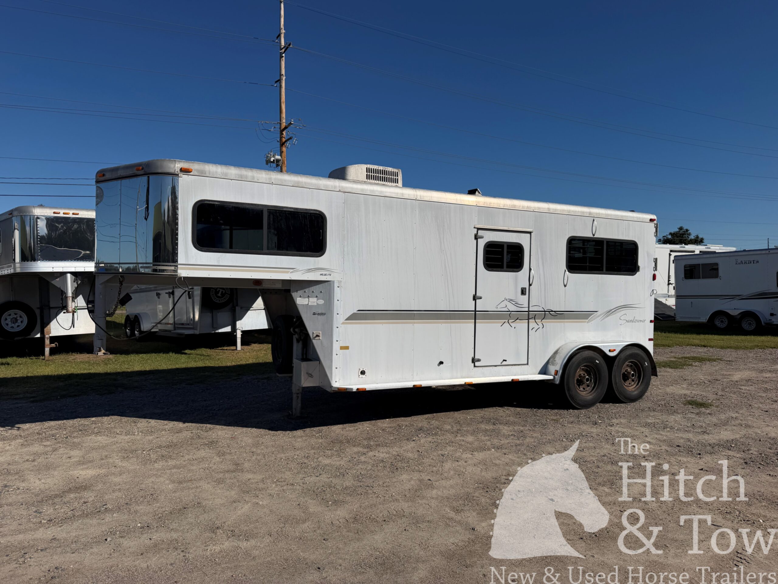 2000 SUNDOWNER 2 HORSE GOOSENECK WARMBLOOD DIMENSIONS! $10,900